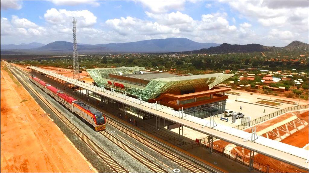 蒙（巴萨）——内（罗毕）铁路